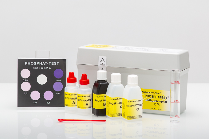 Testoval® Phosphatest® (ortho-Phosphat) Inhalt des Testoval Phosphat Testkits: Reagenzien und Farbvergleichsgerät